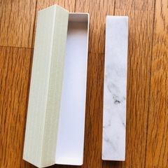 丸の内ビルヂング　　記念大理石文鎮