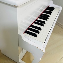 カワイピアノ　キッズ　ホワイトの画像