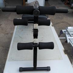 IGNIO　シットアップトベンチ　腹筋ベンチ　腹筋マシーン　アート型　の画像