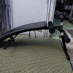 IGNIO　シットアップトベンチ　腹筋ベンチ　腹筋マシーン　アート型　の画像