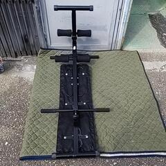 IGNIO　シットアップトベンチ　腹筋ベンチ　腹筋マシーン　アート型　の画像
