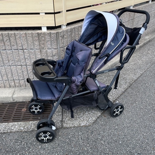 二人乗りベビーカー