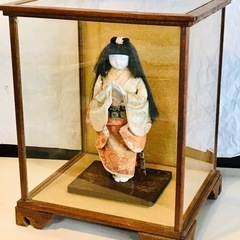 無料！　レトロな日本人形　ガラスケース付き