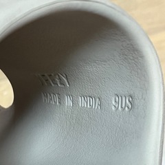 adidasイージースライド箱付の画像