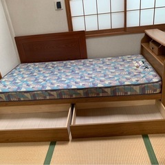 ベッド　ベッドマットレス