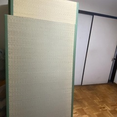 畳み11畳
ほぼ新品