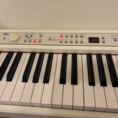 【ジャンク品】KORG コルグ 電子ピアノ 88鍵盤 LP380 ホワイトの画像