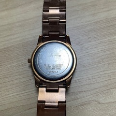 GUESS 腕時計 時計 ジュエリー の画像