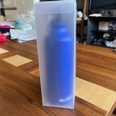 カラビナ付きボトルの画像