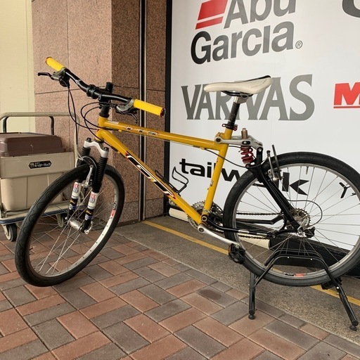 【配送不可】ＧＴ フルサスペンション マウンテンバイク ＬＴＳ４０００ 自転車