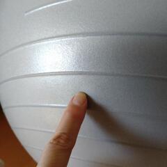 ⭕️Grong グロング ポンプ付き　バランスボール ヨガボール 骨盤矯正 ヨガ 55cm シルバー ダイエットの画像