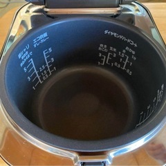 【良品】パナソニック　IHジャー炊飯器　SR-HB108　2019年製　5.5合の画像
