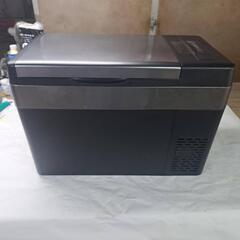 ポータブル冷蔵庫お売りします。