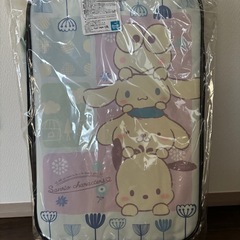 新品未使用　サンリオキャラクターズ　キャリーケース　
