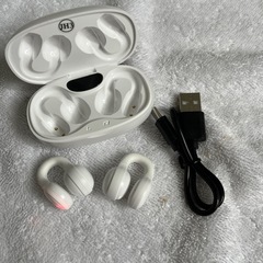 ワイヤレスイヤホンの画像