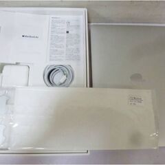 Apple Macbook Air M1 A2337 13インチ...