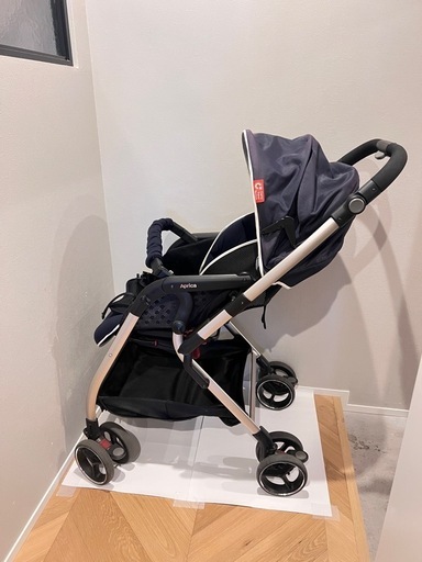 アップリカ 最上級 AB型ベビーカー 定価7万　取説付き