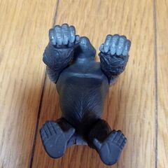 訳あり？　ゴリラ　アニア　おもちゃ　動物の画像