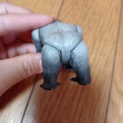 訳あり？　ゴリラ　アニア　おもちゃ　動物の画像