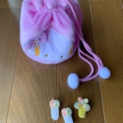 赤ちゃん、幼児前髪クリップと巾着の画像