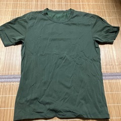 ユニクロ エアリズム メンズM 深緑の画像