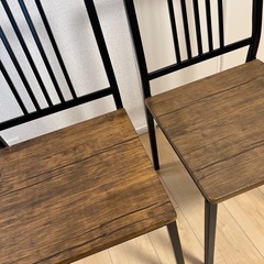 イス　2脚の画像