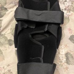 金具入り右膝用サポーター（Mサイズ）/十字靱帯断裂時使用の画像
