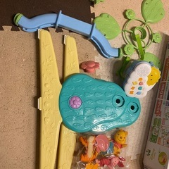 くまのプーさん えらべる回転 6WAYジムにへんしんメリー マルチカラーの画像