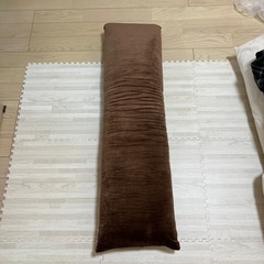 フランスベッド　ロングピロー　抱き枕の画像