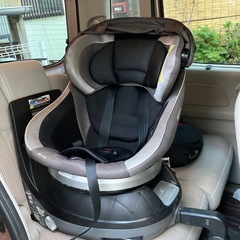 コンビ　ネルーム　ISOFIXチャイルドシート　　の画像