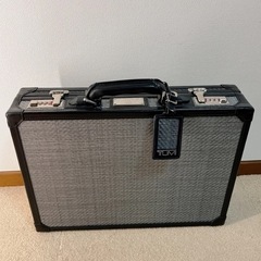 TUMI Tegra-Lite 防弾アタッシュ ⭐️世界28個限定品！！！⭐️の画像