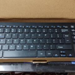 【受け渡し者決まりました】PlayStation4用 コントローラー(有線タイプ)+Bluetoothキーボードの画像