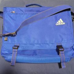 おけいこバッグ　アディダス