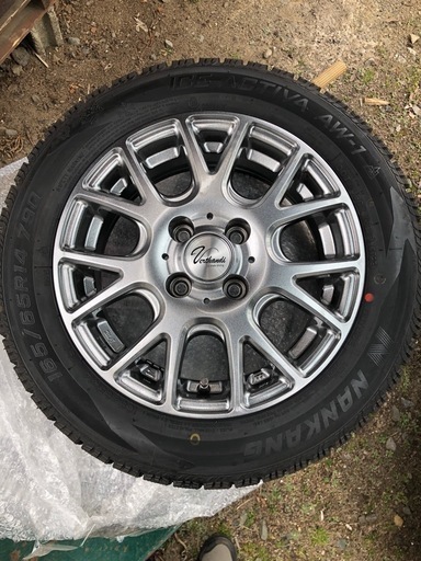 【取引完了　ありがとうございました】新品・未使用スタットレスタイヤ＋アルミホイル　165/65R14