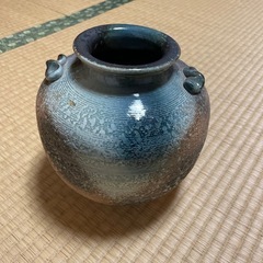 花器(陶器)の画像