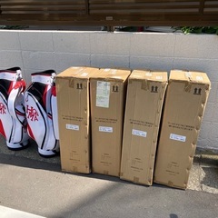 お届けします 4個1度だけ使用したゴルフバックの画像