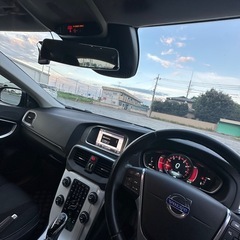 ボルボ V40 | 平成 26 ‼️ 車検 07.05 ‼️ グレード T4 SE | ワンオーナー | ETC | バックモニター | の画像