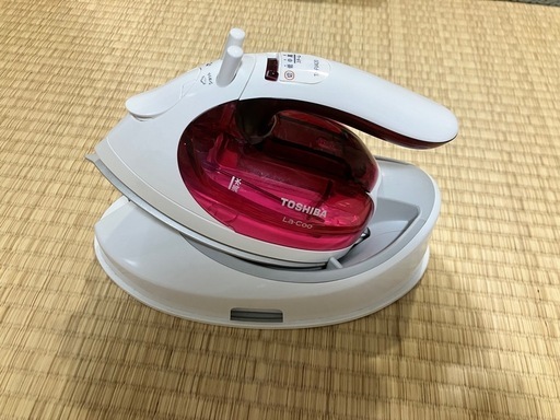 【受付終了】TOSHIBA アイロン 2016年製 TA-FV420