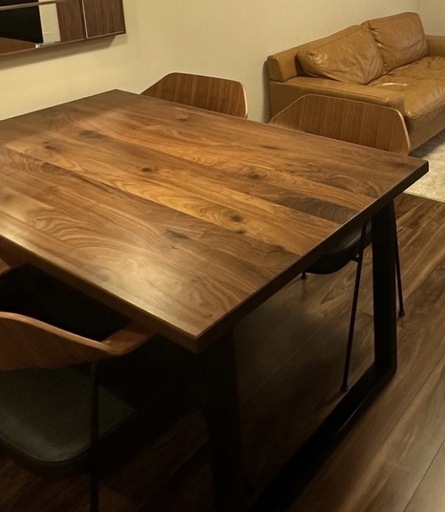 THEORY ダイニングテーブル