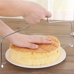 【新品】ケーキスライサー　ケーキカッター