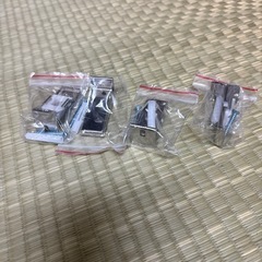 ブラケット、カーテンレール