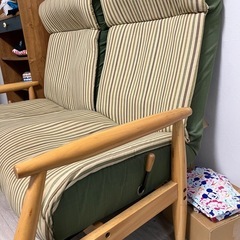 【値下げしました！】2人掛けソファーの画像