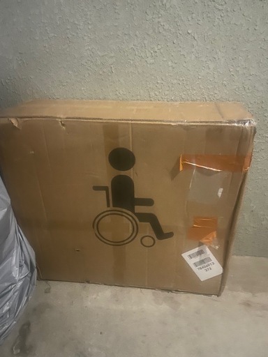 車椅子  、新品安い