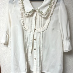 【受け渡し者決まりました】 axes famme 白シャツ