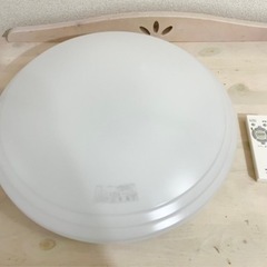 【引取先決定】NECシーリングライト　8畳用　リモコン付き