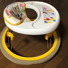 歩行器　ベビーウォーカー