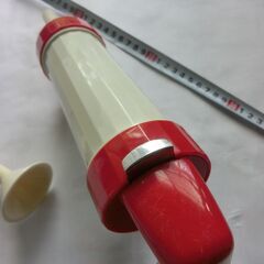 ★ソーセージメーカー（ノズル2点）★ハンドメイドのソーセージが作れます。画像参照、★ご希望の方（簡単作り方コピーしてお渡しします）★アウトドアーやパーティーに★もう1台有ります（ノズルは小のみ）★お手数をおかけします、お問い合わせ前プロフィール必読ですの画像