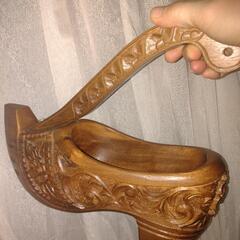 木彫り ビンテージワイン ラック　115ドル　靴の形　小物入れにもの画像