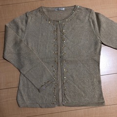 ラメ入りカーディガンの画像