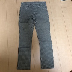 千鳥格子のストレッチスリムパンツ